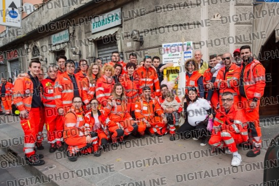 Lions C.Int. Inaugurazione 1° Defibrillatore Pubblico